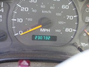 LOT 1 2006 GMC TOP KICK SERVICE TRUCK 