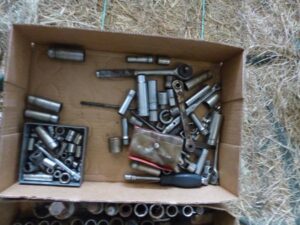 LOT 113 BOX OF 1/2" & 3/8" SOCKETS, RATCHETS, BREAK-OVERS & EXTENSIONS