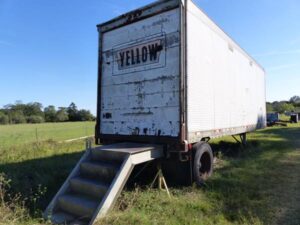 LOT 15 1989 FRUEHAUF 24 VAN TRAILER 