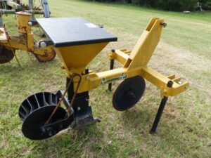 LOT 17 ARMSTRONG AG GOPHER MACHINE 