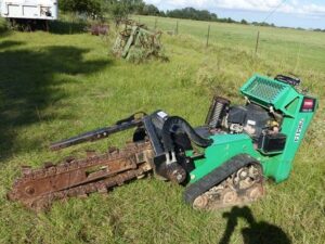 LOT 28 TORO TRX20 TRENCHER 