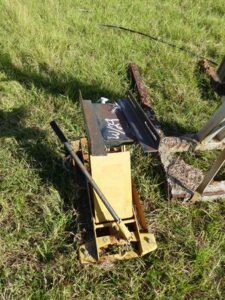 LOT 29 ENGINE HOIST AND TRANSMISSION JACK 