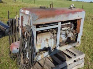 LOT 30 LINCOLN SA200 ARC WELDER 