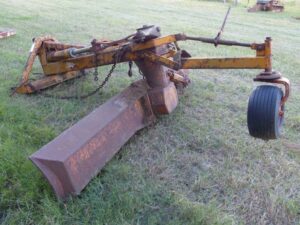 LOT 33 WOODS 3 PT 6 WAY 10 FT BLADE 