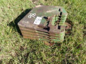 LOT 86 6 JD FRONT MOUNT TRACTOR WEIGHTS 