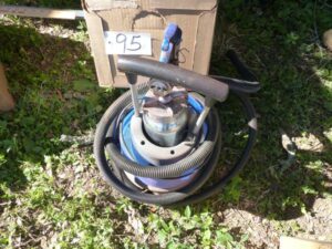 LOT 95 EARLEX SPRAY STATION 5500 WITH PAINT GUN 