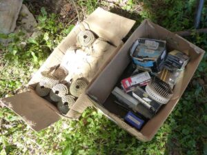 LOT 98 BOX OF 2" COLLATED FRAMING NAILS