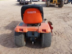 LOT 3757 KUBOTA G6200 DIESEL RIDING MOWER 4