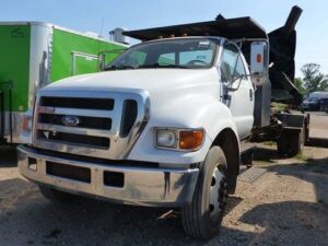 LOT 4311 2007 FORD F 750 UT TRUCK WMOUNTED HYDR HOLT TREE SPADE 
