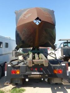 LOT 4312 2008 UD 2600 UT TRUCK WMOUNTED HYDR HOLT TREE SPADE 