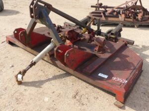 LOT 4360 BUSH HOG 8 FT 3 PT SHREDDER 