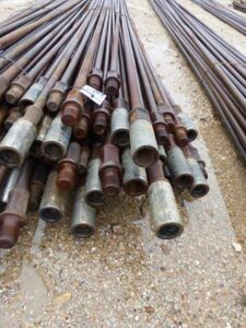 LOT 4465 50 SUCKER RODS 25'X1"