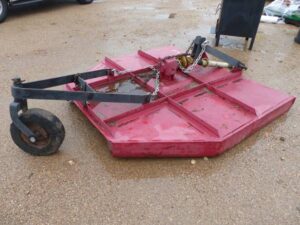 LOT 4632 80" SHREDDER 