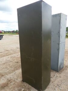 LOT 4881 7'X27" CABINET 