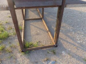 LOT 1943 18 FT LIVESTOCK DOUBLE LOADING CHUTE 