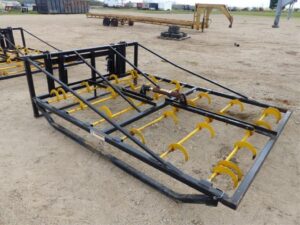LOT 3570 HYDRAULIC QT SQUARE BALE HAY GRAPPLE 