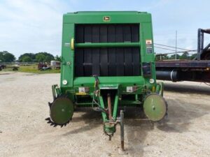 LOT 5062 JOHN DEERE 566 ROUND BALER 
