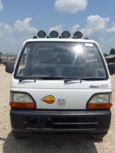 LOT 5289 1994 WHITE HONDA ACTY 