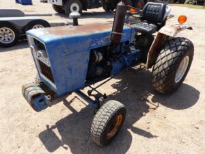 LOT 5310 FORD 1500 TRACTOR 