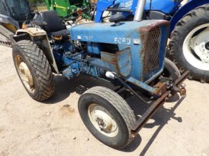 LOT 5311 FORD 1600 TRACTOR 