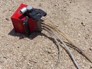 LOT 5318 GANDYS PIONEER INOCULANT BOX MODEL M904 