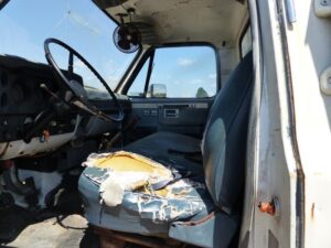 LOT 5324 1984 CHEVROLET 70 TRUCK 