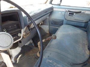 LOT 5324 1984 CHEVROLET 70 TRUCK 