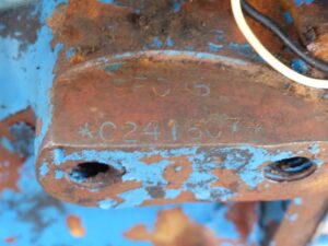 LOT 5354 FORD 3000 TRACTOR WITH IH 1501 FE LOADER 