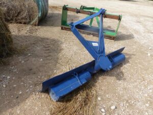 LOT 5444 6 FT BLADE 