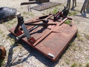 LOT 5608 6 FT 3 PT SHREDDER 