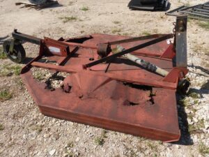 LOT 5608 6 FT 3 PT SHREDDER 