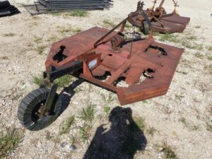 LOT 5608 6 FT 3 PT SHREDDER 
