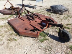 LOT 5608 6 FT 3 PT SHREDDER 