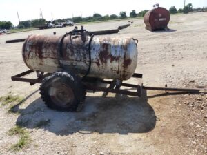 LOT 5623 100 GAL PROPANE TANK ON TRAILER 