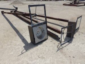 LOT 5680 SQUARE TUBE METAL LIGHT POLES 