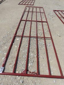 LOT 5682 16 FT PIPE GATE