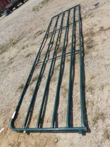 LOT 5772 16 FT PIPE GATE
