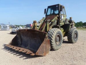 LOT 5785 CASE MILITARY W24C WHEEL LOADER 