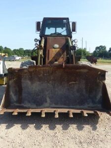 LOT 5785 CASE MILITARY W24C WHEEL LOADER 