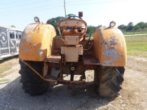 LOT 5786 MINNEAPOLIS MOLINE GVI PROPANE TRACTOR 