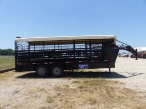 LOT 5851 2019 GOOSENECK 20 FT LIVESTOCK TRAILER 
