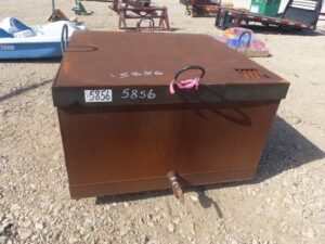LOT 5856 4X4 WATER TANK 