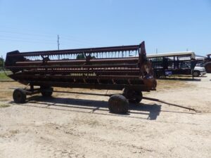 LOT 5883 CASE 1010 20 FT GRAIN PLATFORM WITH HEADER TRAILER 