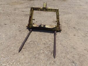 LOT 5886 NH SPERRY 80 HAY FORK 