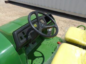 LOT 5994 JOHN DEERE 4X2 GATOR 