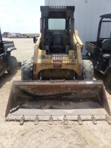 LOT 6068 CAT 248 SKID STEER WITH BUCKET 