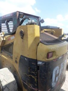 LOT 6068 CAT 248 SKID STEER WITH BUCKET 