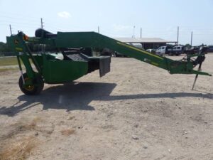 LOT 6129 JOHN DEERE 830 MOCO 
