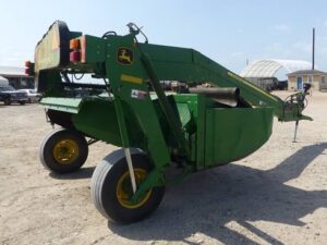 LOT 6129 JOHN DEERE 830 MOCO 