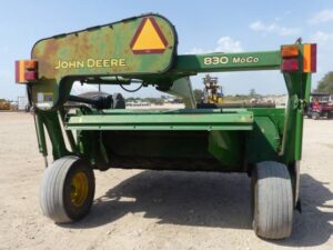 LOT 6129 JOHN DEERE 830 MOCO 